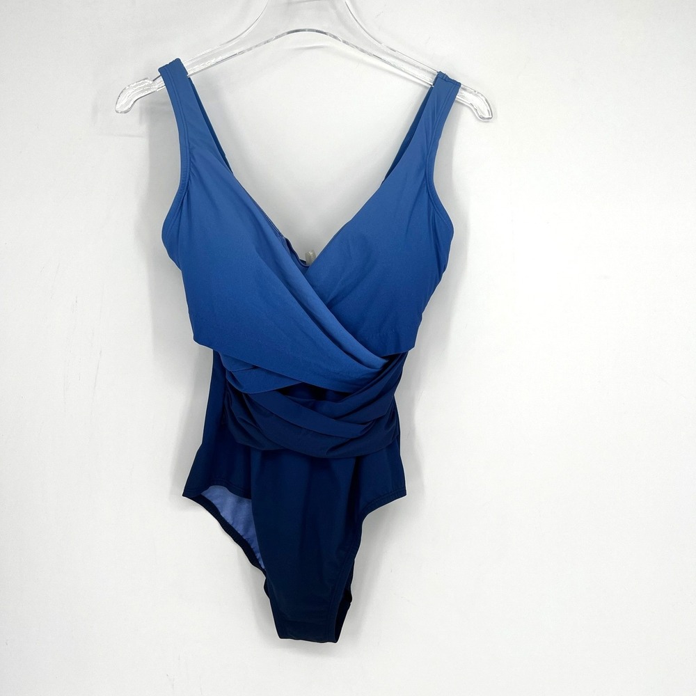 Lands End Swimsuit One Piece‎ Womens 8DD Blue Ombre Bathing Suit Vacation